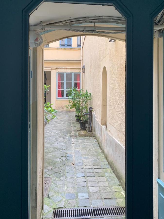 Appartement Versailles Quartier Notre Dame Au Pied Du Chateau Avec Parking מראה חיצוני תמונה